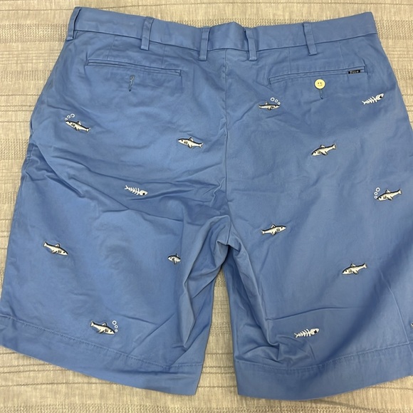 Polo men’s blue shorts with sharks. Size 34. - Picture 5 of 7